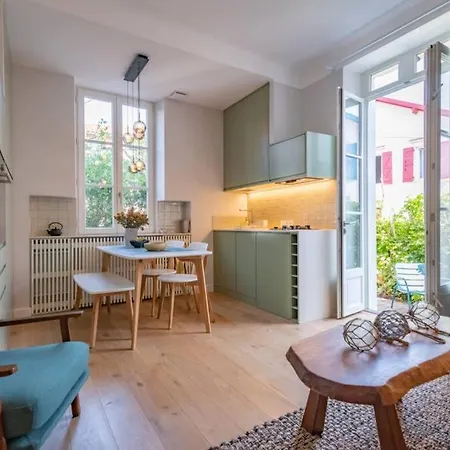 Côte Des Basques, Terrasse, Confort Et Qualité Appartement Biarritz